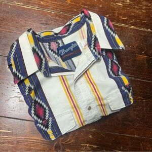 Wrangler Men's vintage Aztec print striped pearl snap shirt XL